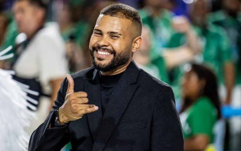 Branco Ribeiro é o novo Mestre de bateria da Acadêmicos de Niterói para 2026