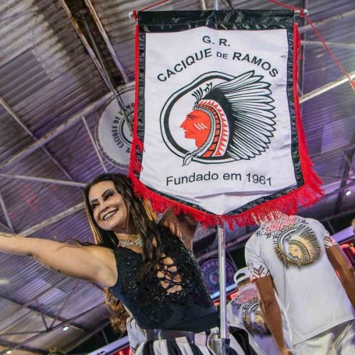 Cacique de Ramos feijoada