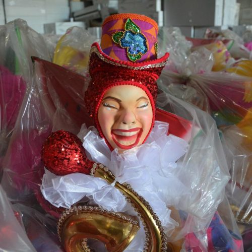 União de Maricá inicia armazenamento de fantasias para o Carnaval 2025
