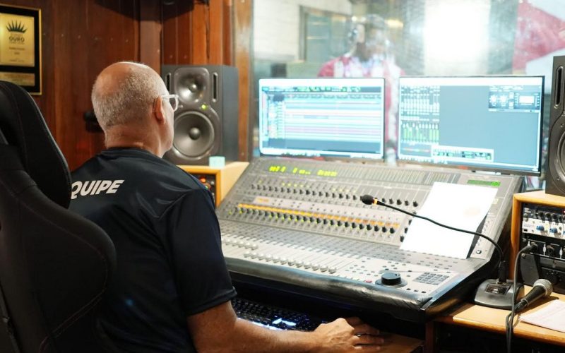 Liga RJ inicia gravações do álbum da Série Ouro para o Carnaval 2026